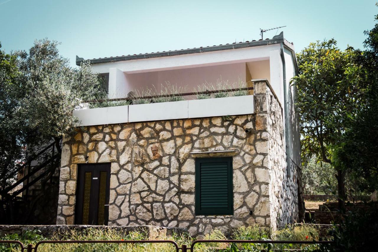 Holiday Home Laurea Supetar Buitenkant foto